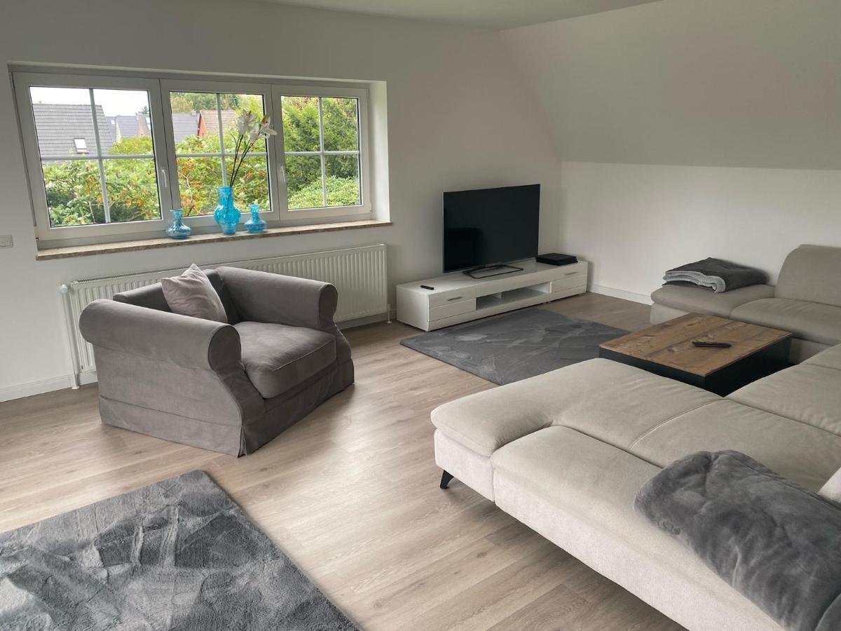 Ferienwohnung Falkenfeld لوبيك المظهر الخارجي الصورة